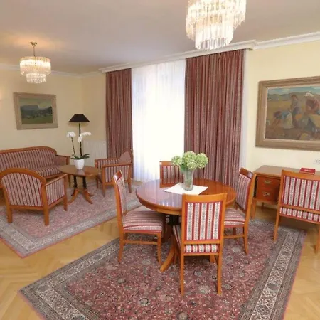 Tartini Hotel 4*